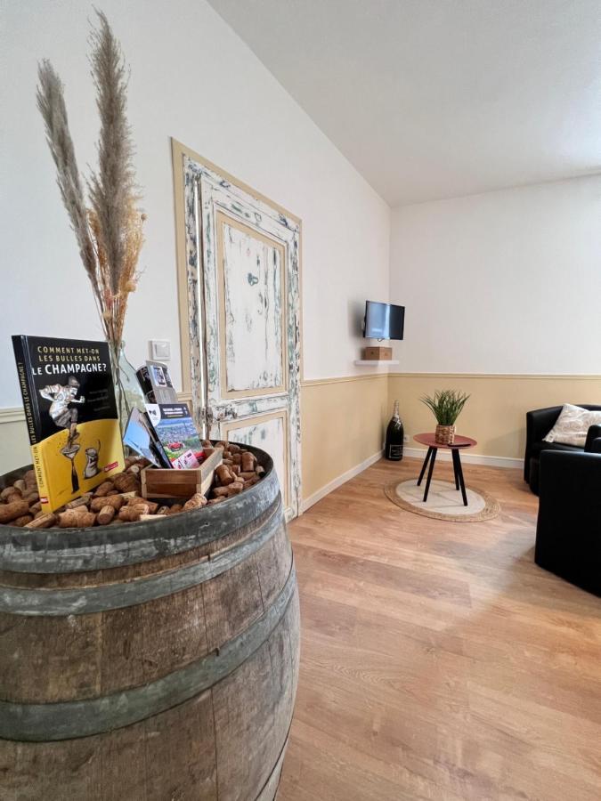 La Petillante Epernay N4 Buitenkant foto